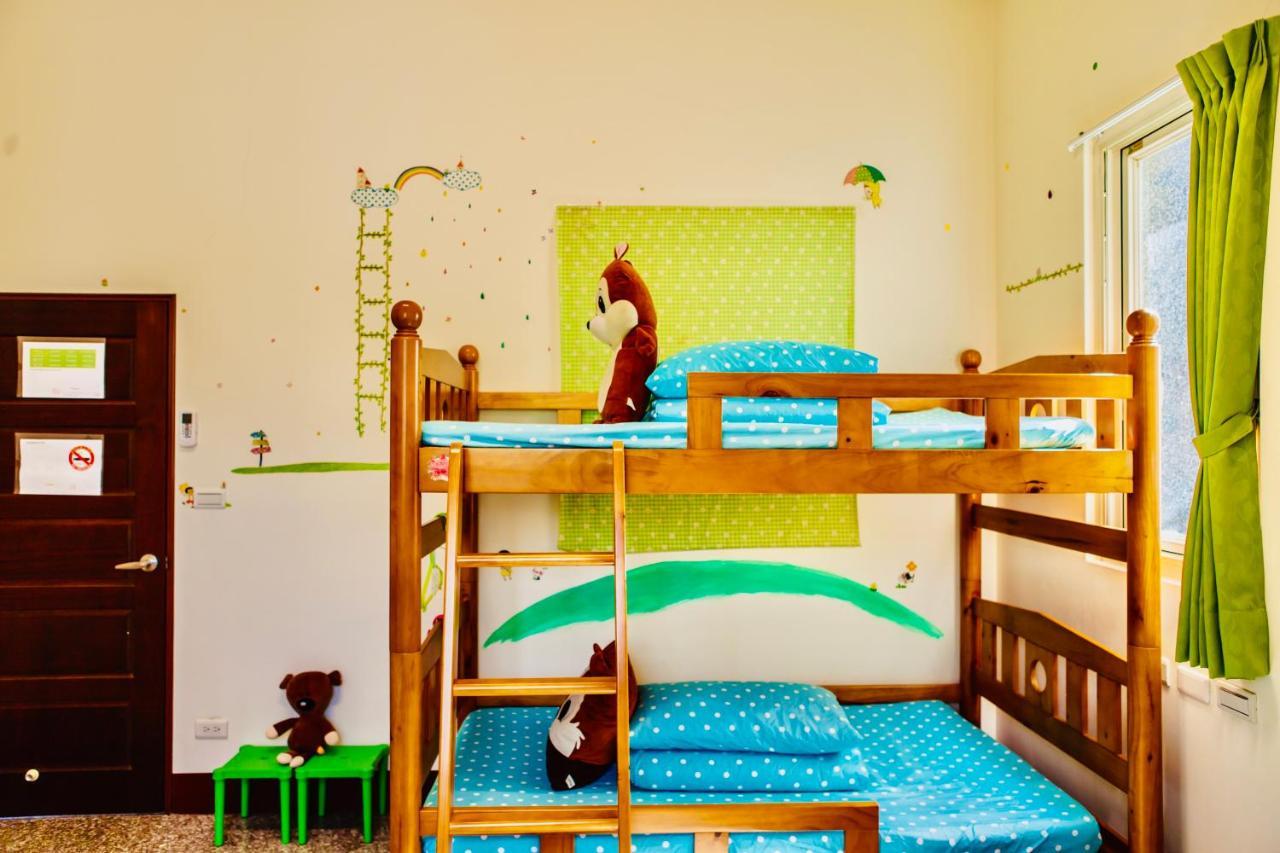 11 House Bed and Breakfast Erlin Exteriör bild