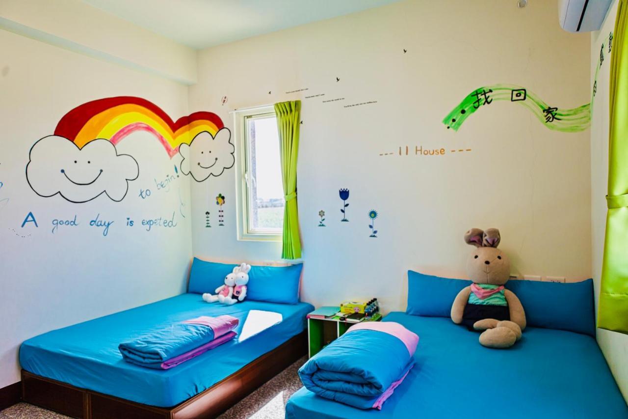 11 House Bed and Breakfast Erlin Exteriör bild
