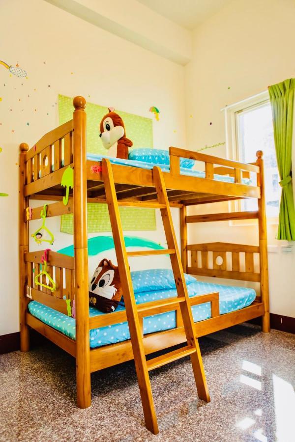 11 House Bed and Breakfast Erlin Exteriör bild